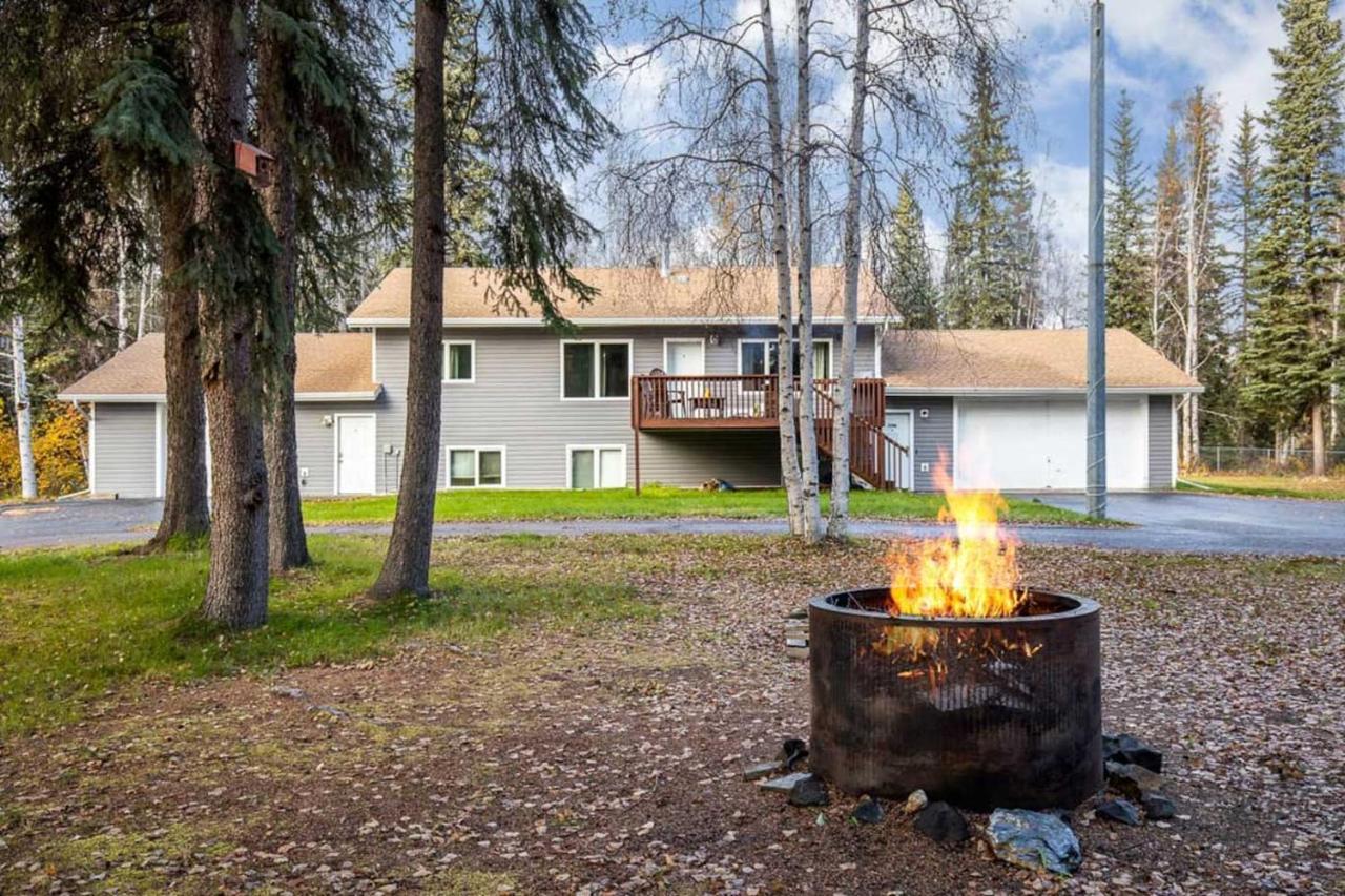 North Pole Escape With Deck And Aurora Lights Views! Villa Exterior photo